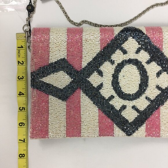America & Beyond Candy Crush Clutch Beaded Removable Chain Strap - Picture 11 of 13